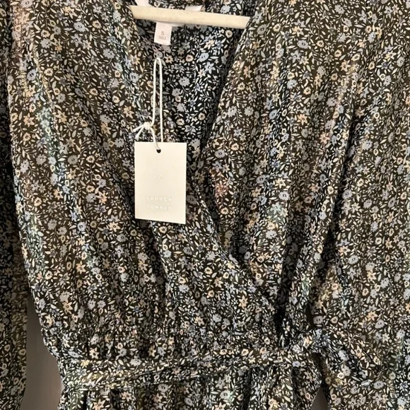 NWT Lauren Conrad Shimmery Floral Maxi Dress with Tie Waist. - Picture 5 of 7